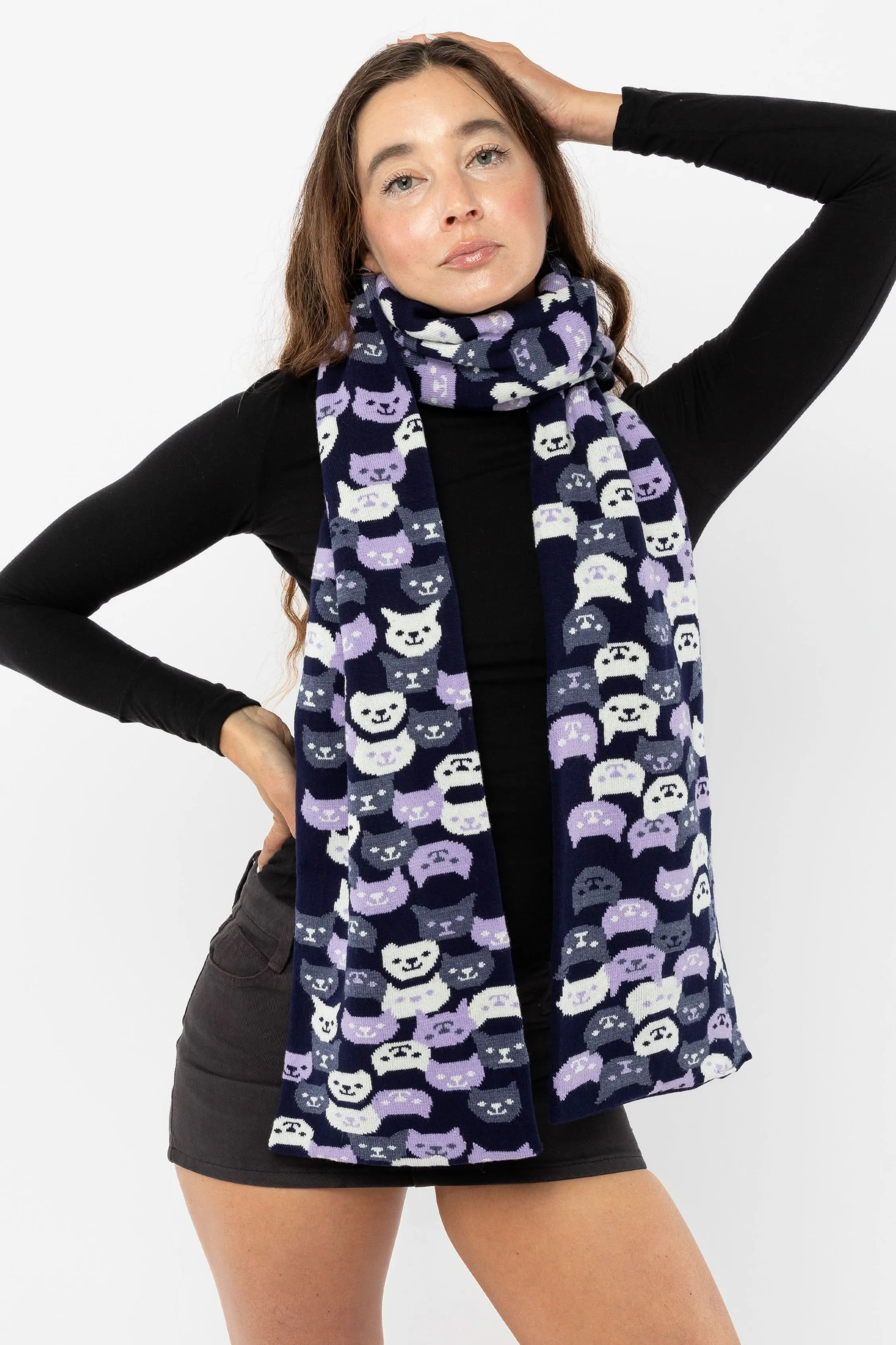 JQSCARF41 - Smiling Cat Scarf