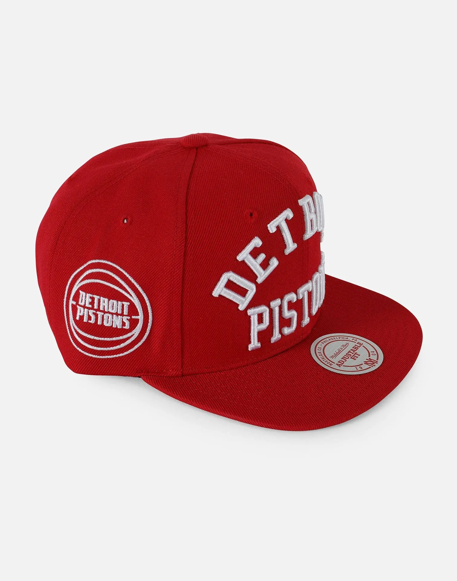 Mitchell & Ness DETROIT PISTONS ARCH TEAM SNAPBACK