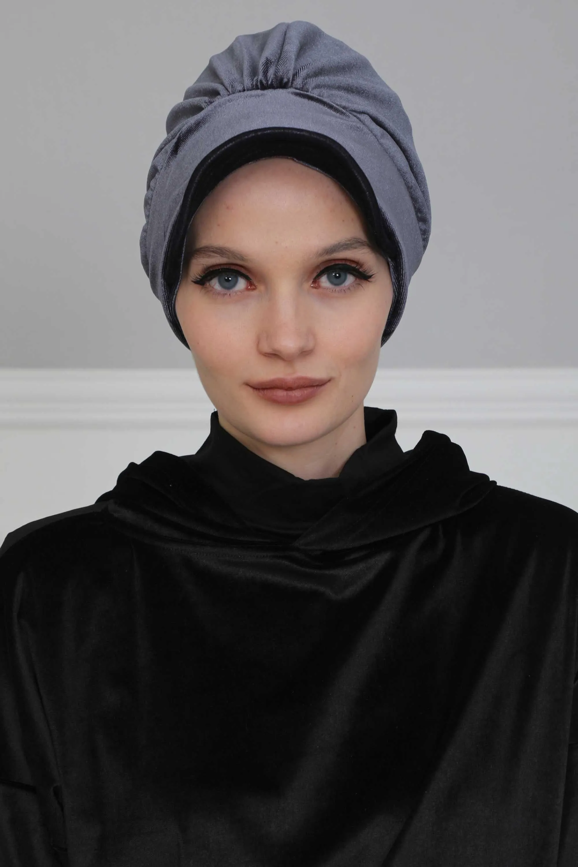 Super Soft Velvet Newsboy Visor Cap for Women, Elegant Comfortable Plain Turban Visor Cap for Daily Use, Chic Velvet Chemo Headwear,B-30K