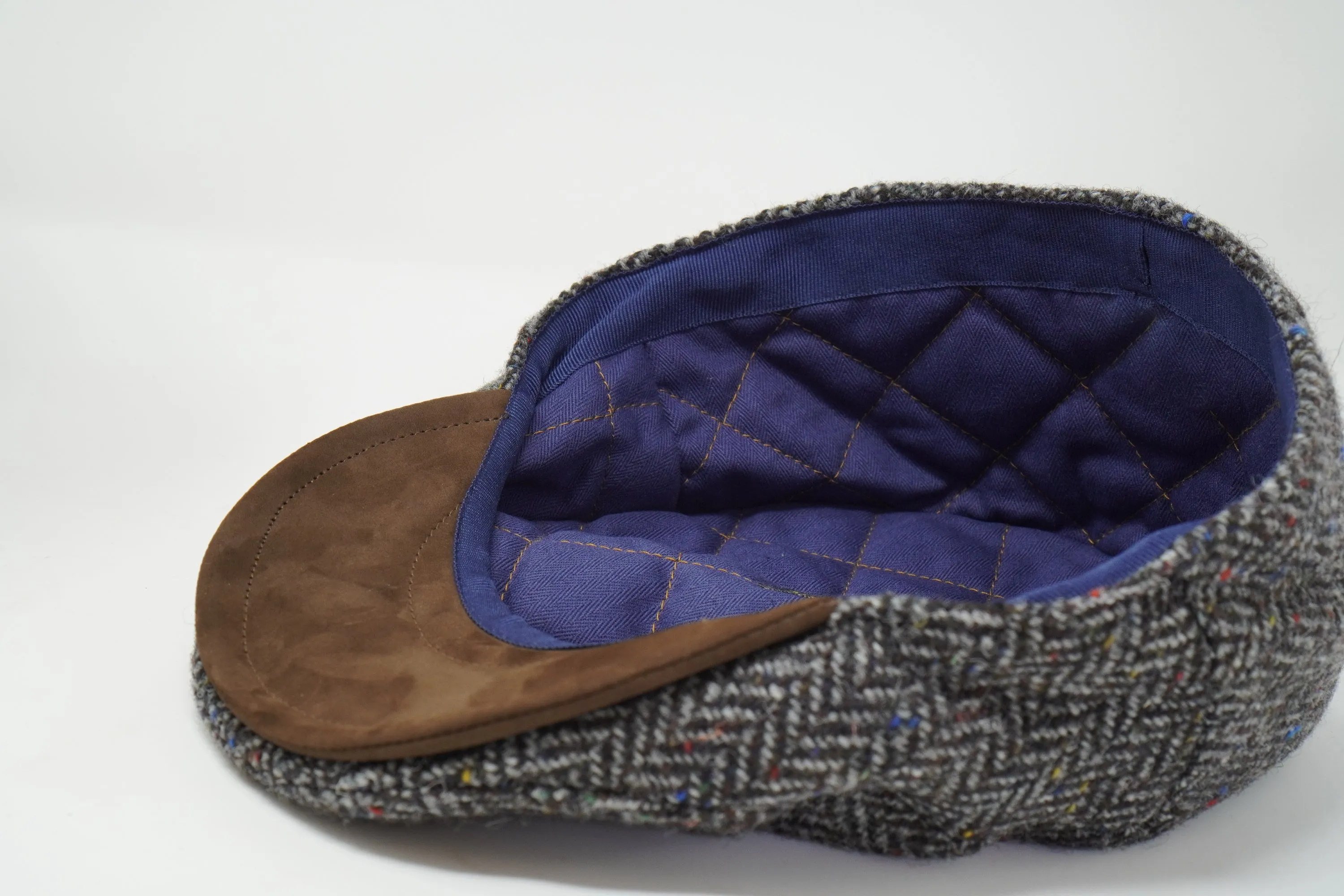 The Sloan - Ladies Irish Tweed with Leather Peak Cap