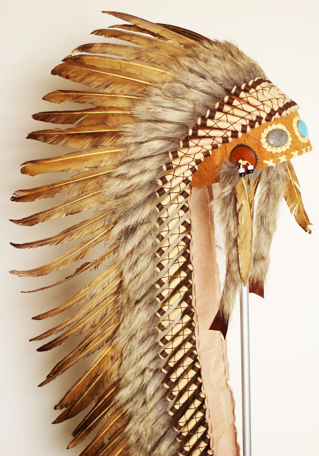 Z33 - Extra Large Brown Feather Headdress (43 inch long )