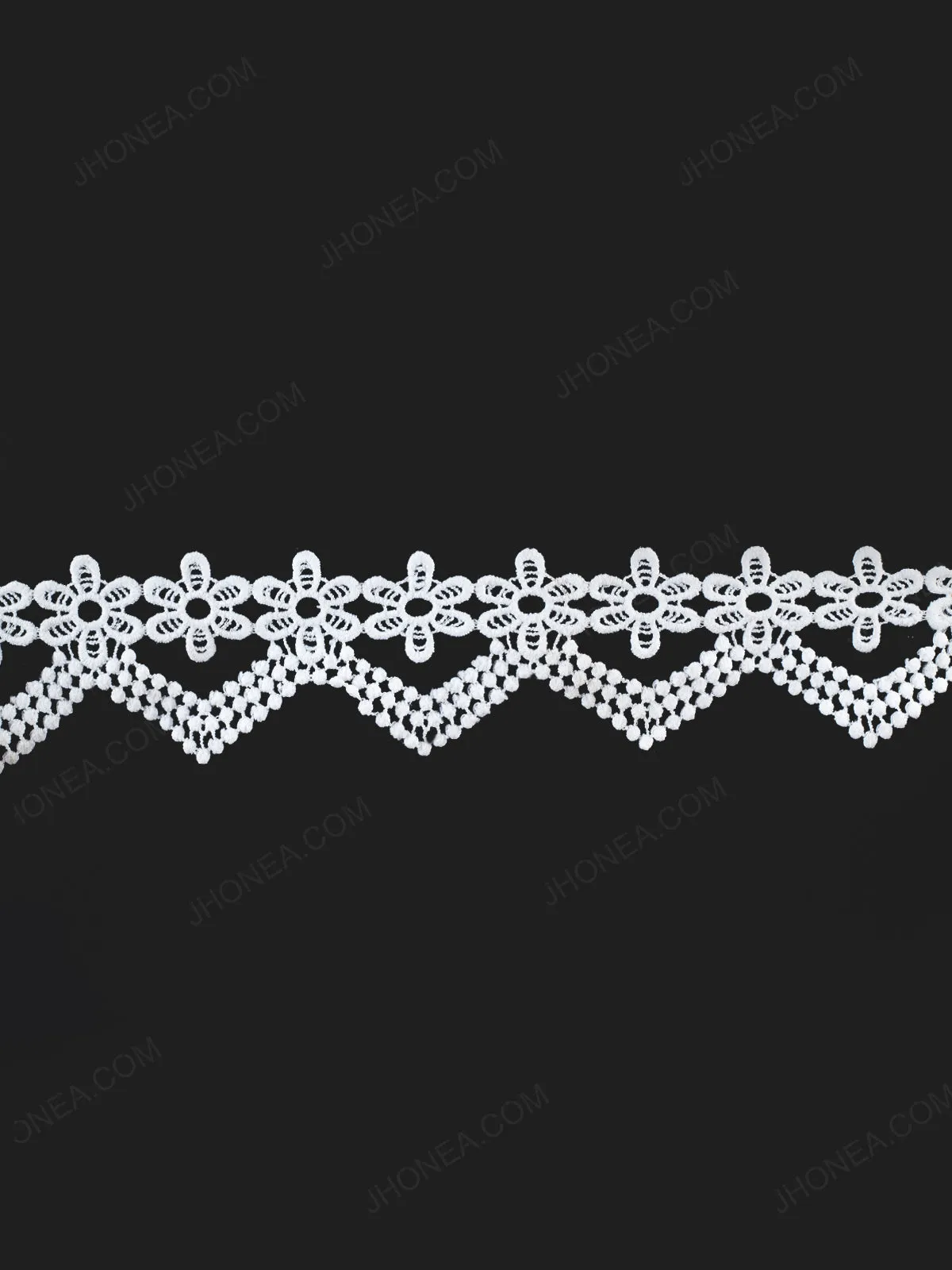 Zig-Zag Design White Guipure Lace Trim